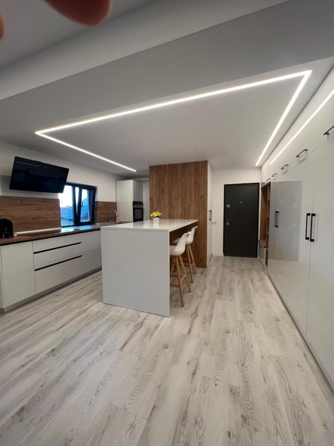 Modern Premium Apartment 1 ترجوفيشت المظهر الخارجي الصورة