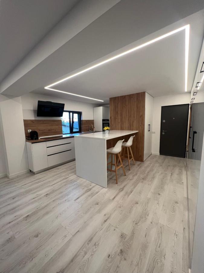 Modern Premium Apartment 1 ترجوفيشت المظهر الخارجي الصورة
